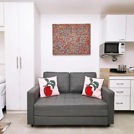 Studio com garagem gratuita em Copacabana perto da praia C059-3